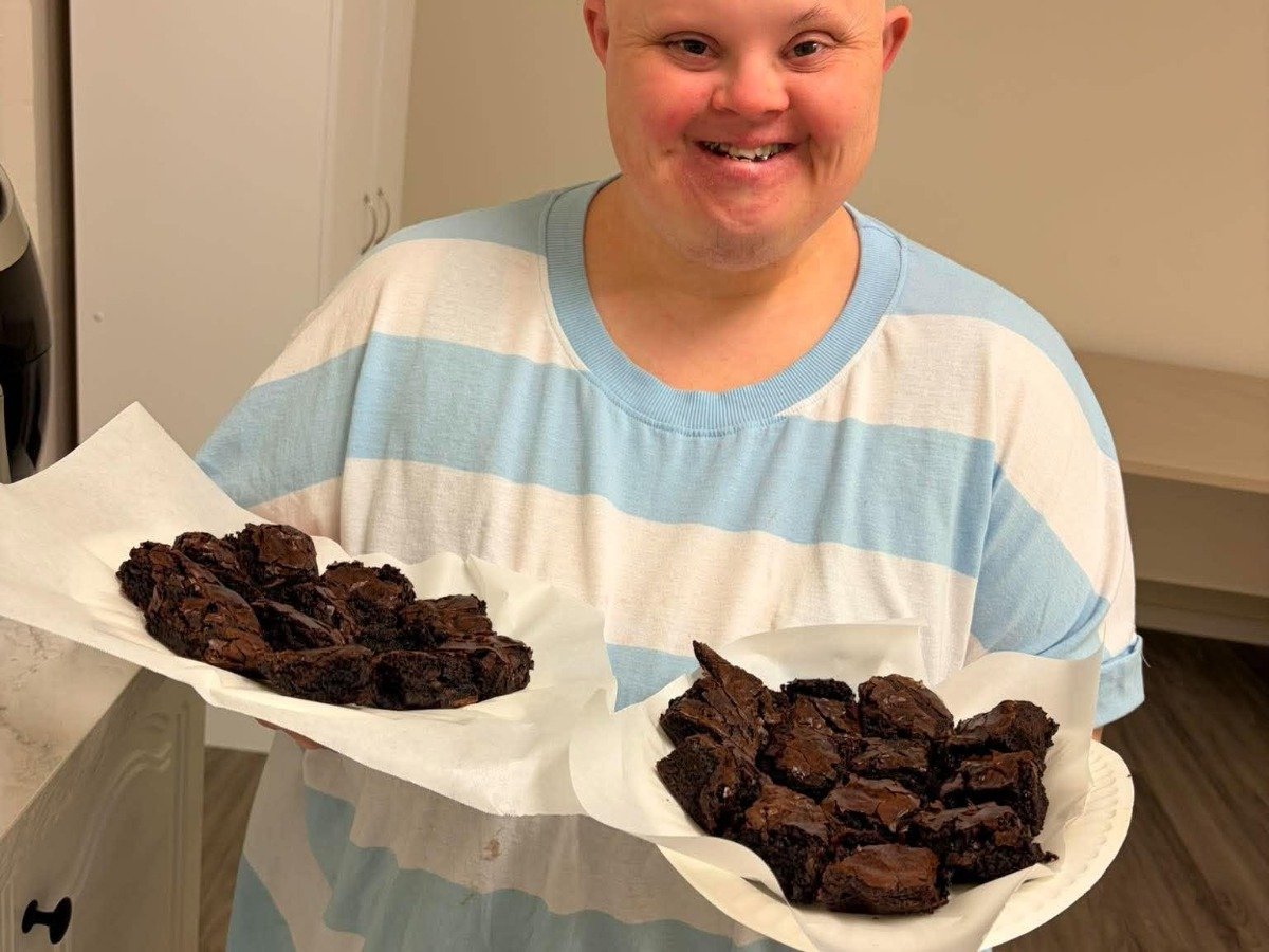 Crafting, Creating… and Brownies!